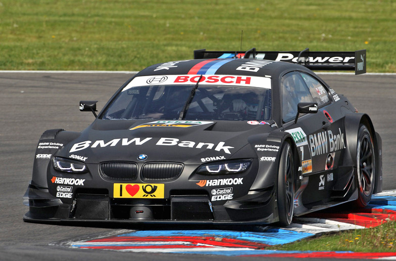 Bmw M3 DTM 2012 Revell 1/24 DTM-M3-Saison-2012-Team-Schnitzer-01