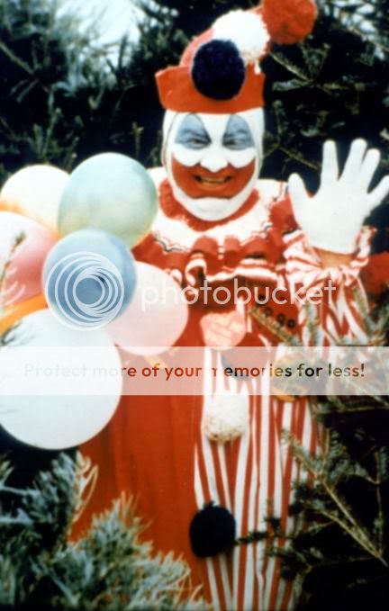 Películas que arruinan infancias ..  John_Wayne_Gacy_Pogo_the_clown