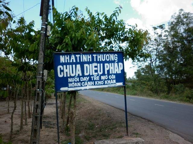 Thăm Chùa Diệu Pháp- Biên Hòa Đồng Nai nhân dịp 1/6 DP%2001_zpsyet0lqhd