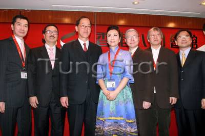 Liza, Law Ka Ying, attended the "Eight Chinese Artists Association" gathering[February 23, 2010 HONG KONG] 8-20