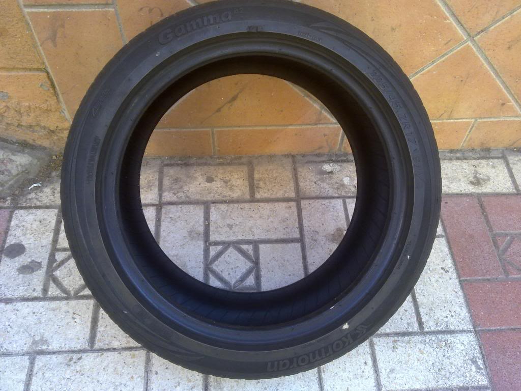 Se vende neumaticos en 17" 30082013655_zps842a3516