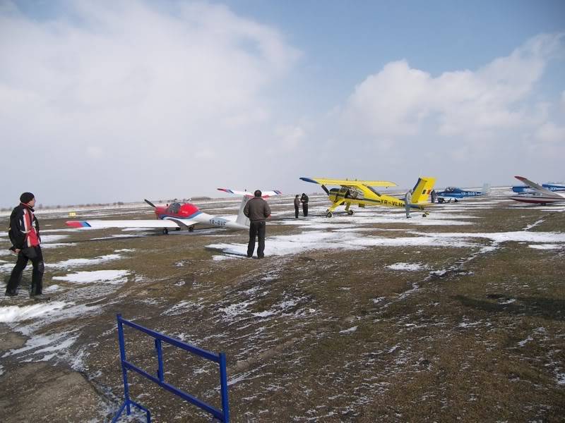 Brasov - Aerodromul Ghimbav - Pagina 2 7032010-5