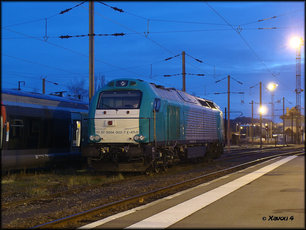 Une 4000 à Forbach la nuit V4000FB