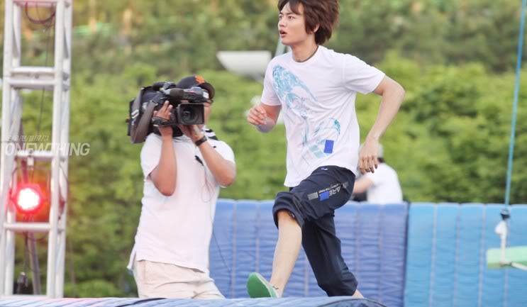 Taemin and Minho @Dream Team 2 Recording [110605] IMG_0897_copy