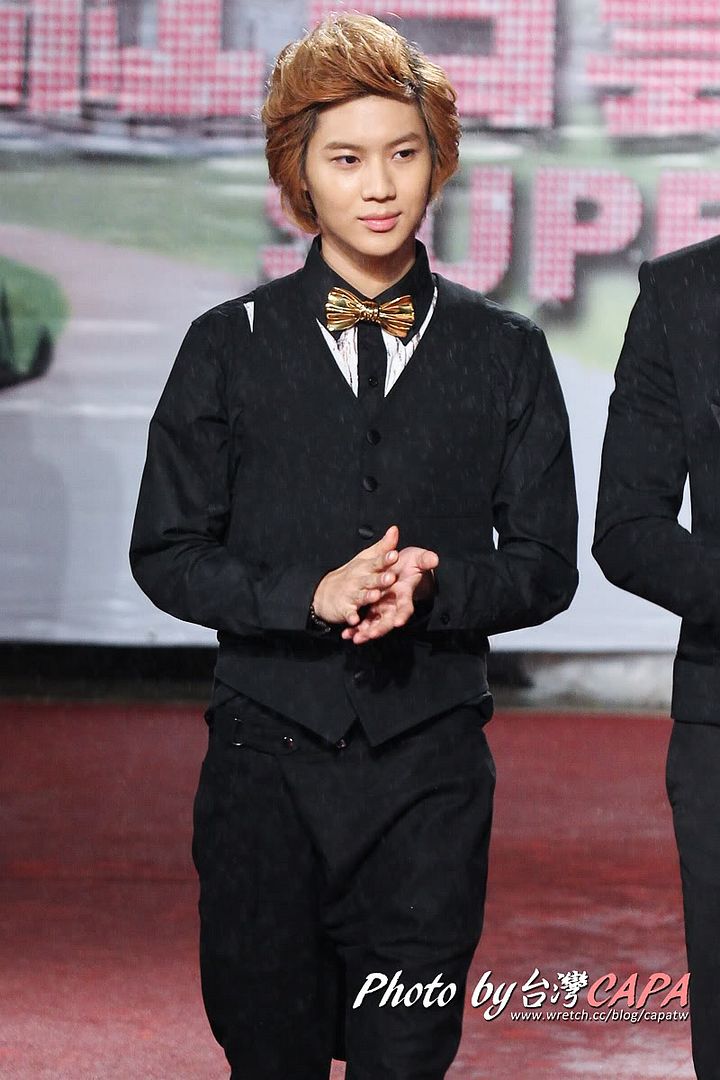 Taem at Super Star Chinese New Year Special Recording 110110 5345311555_008e939ee6_o