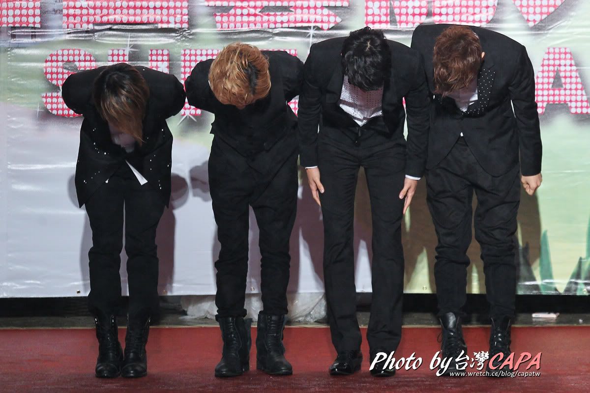 110110 Shinee @ Super Star Chinese New Year Special Recording  5345921676_4e1b9803f4_o