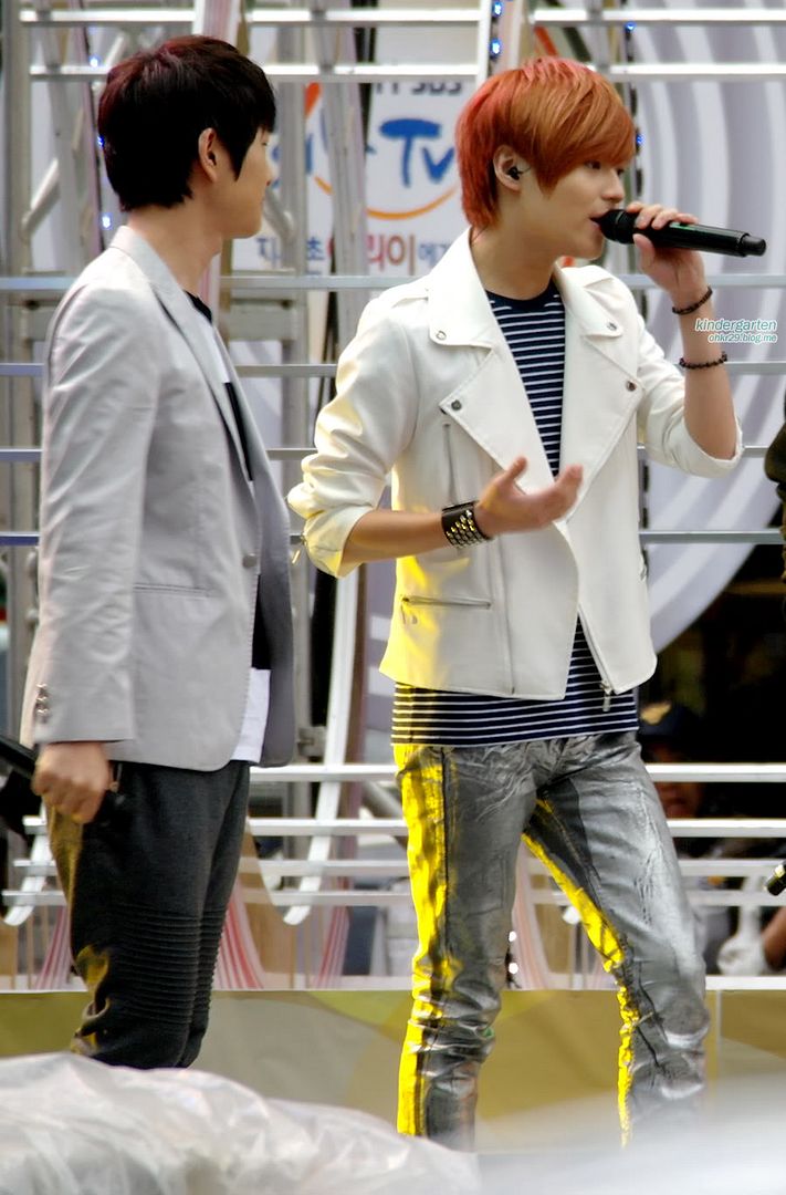 SHINee @SBS Children’s Special Day HopeTV 24 [110506] ESAM_3494