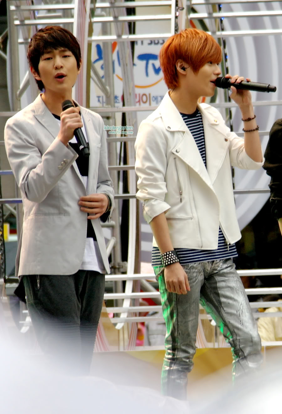 SHINee @SBS Children’s Special Day HopeTV 24 [110506] ESAM_3503