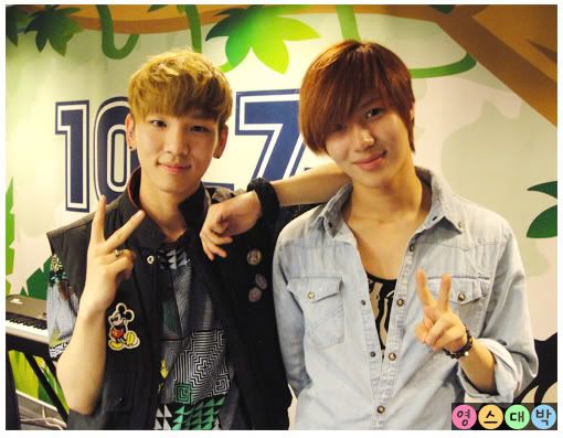  Key & Taemin @Youngstreet Radio [110524] Taekey12