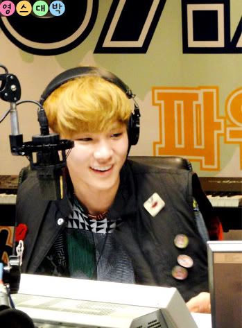  Key & Taemin @Youngstreet Radio [110524] Taekey2