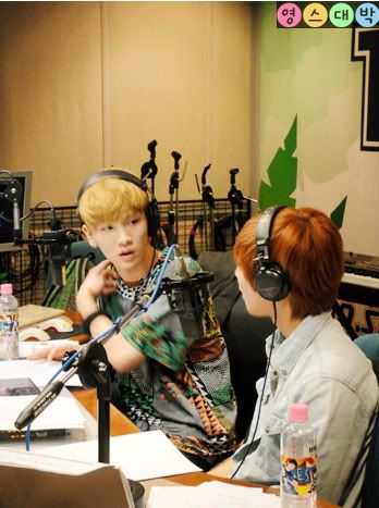  Key & Taemin @Youngstreet Radio [110524] Taekey9