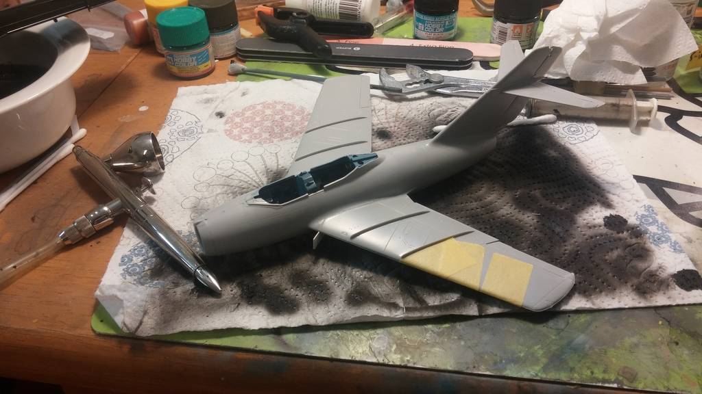 Trumpeter 1/48 MiG-15 UTI 20160907_145101_zpslvasresg