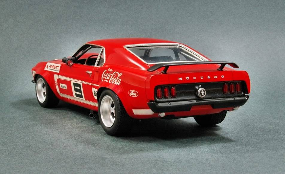 Allan Moffat's BOSS 302. Mof04