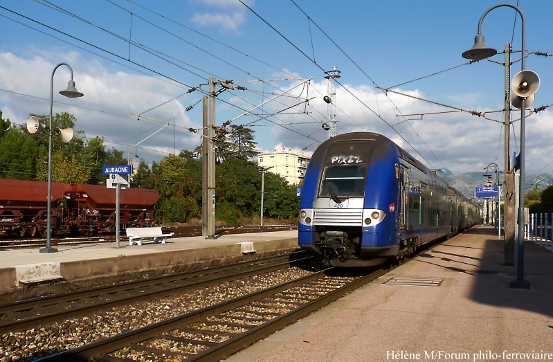 aubagne - En gare d'Aubagne... 004-BorderMaker-4