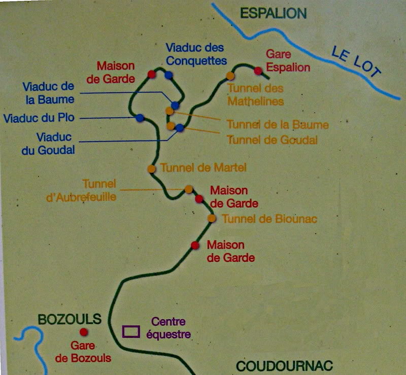 espalion - Bertholène-Espalion (Aveyron) : coup de foudre et mal au coeur... IMG_1874Copie