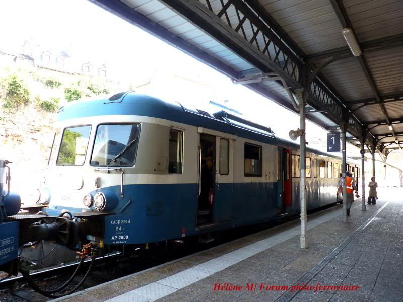 1. Trans' Lozérien : X 2800 en gare de Mende.  P1030420_zpsdef3fa04