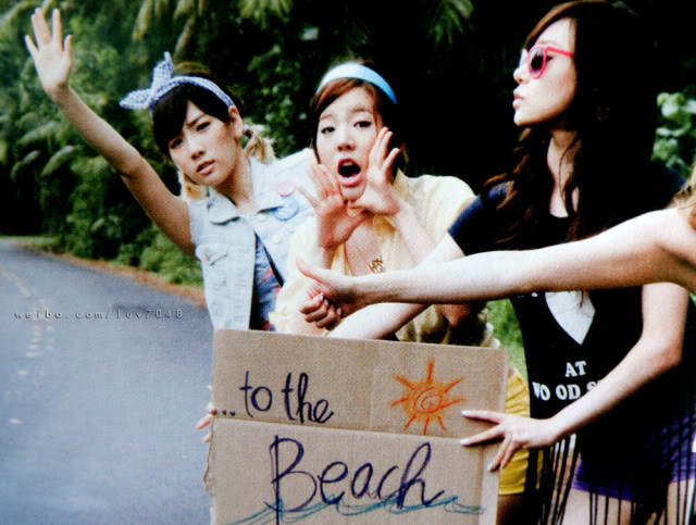 Girls'Generation - Holiday Photobook 66c1fb0bgw1dnpjrmjs7bj