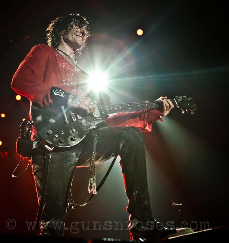 Richard Fortus Large7K-3gOs6Ssgq7ozAm6gddJfzEL7Zf020fqaxQBAuZE4