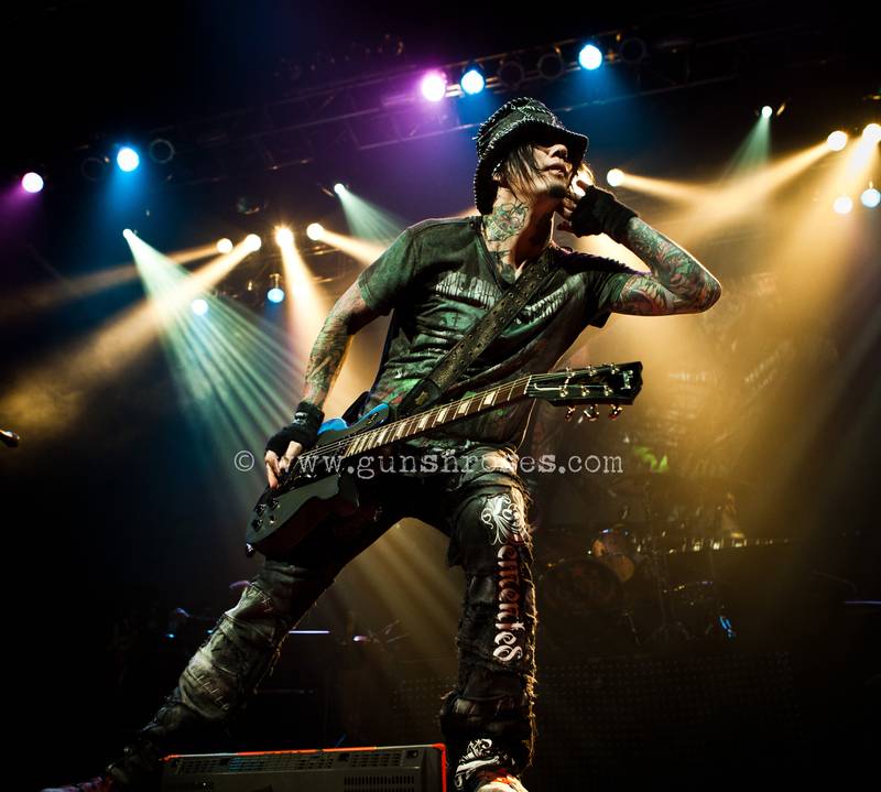 2013.05.29 - House of Blues, Dallas, USA Large7er9J0Ps9uE7w8xbLv5_jTpHwFdMcgT9t2YdI6LMTf8_zps6a1e6375