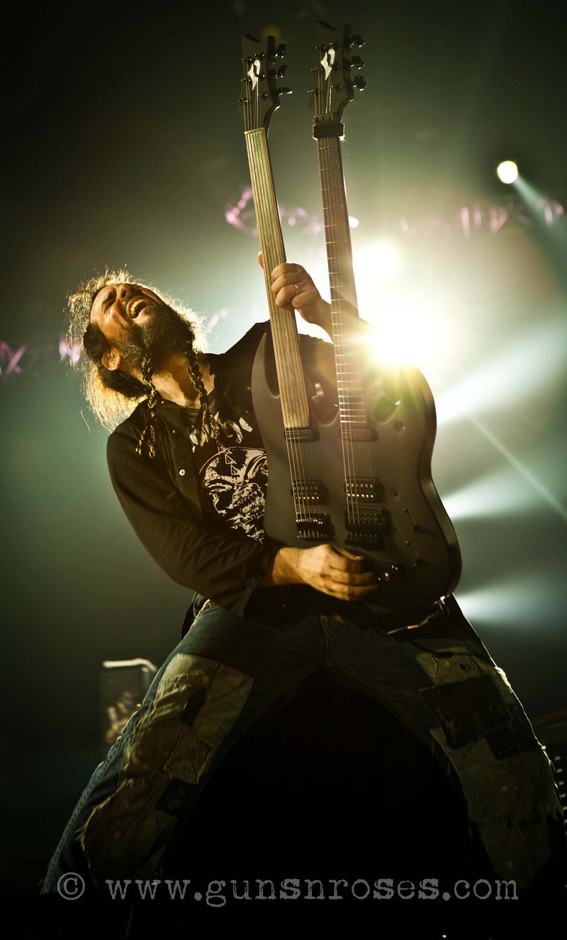 Bumblefoot (Ron Thal) LargeJB4McVxoMqRvGRXDMCJdAP3JfkZkhpX0Xn_XGgLJfJc