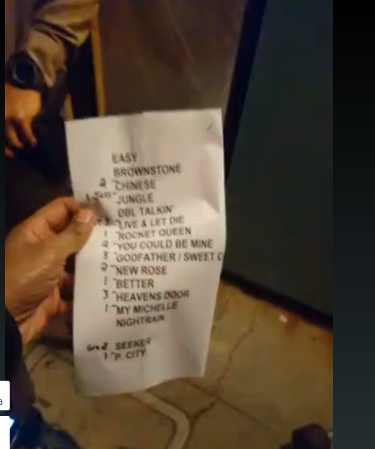 2016.04.01 - The Troubadour, Los Angeles, CA, USA YOGDsMS.jpg