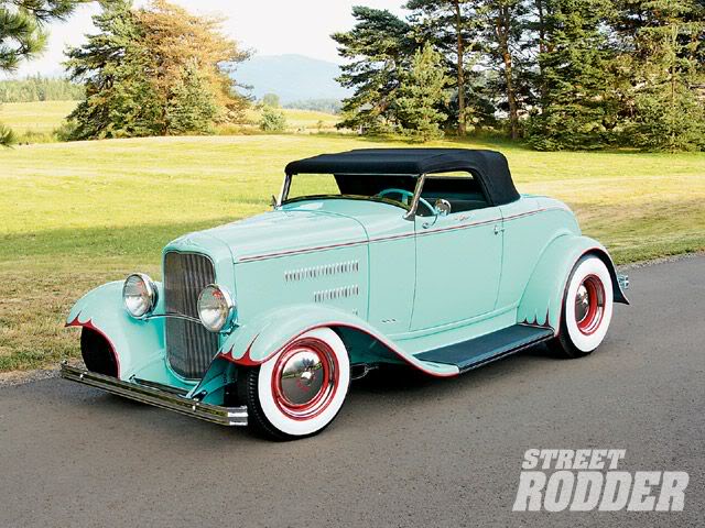 Ford 1932 0905sr_08_z1932_ford_convertiblefro