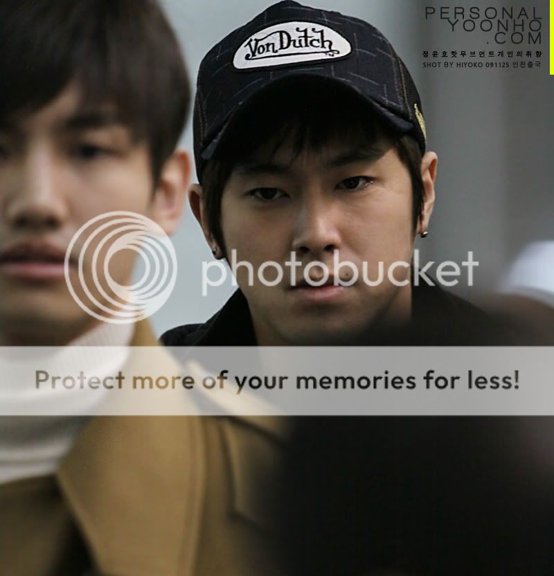 [PICS] 091125 HOMIN AT INCHEON AIRPORT Plyyuibkk3