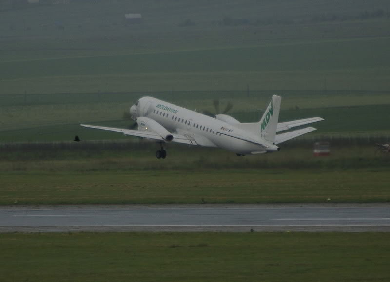 Aeroportul Bacau - Iunie 2009 _IGP0158_1