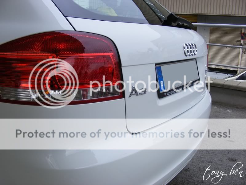 Audi 2.0 TDI S-Line Edition Branco. 0162