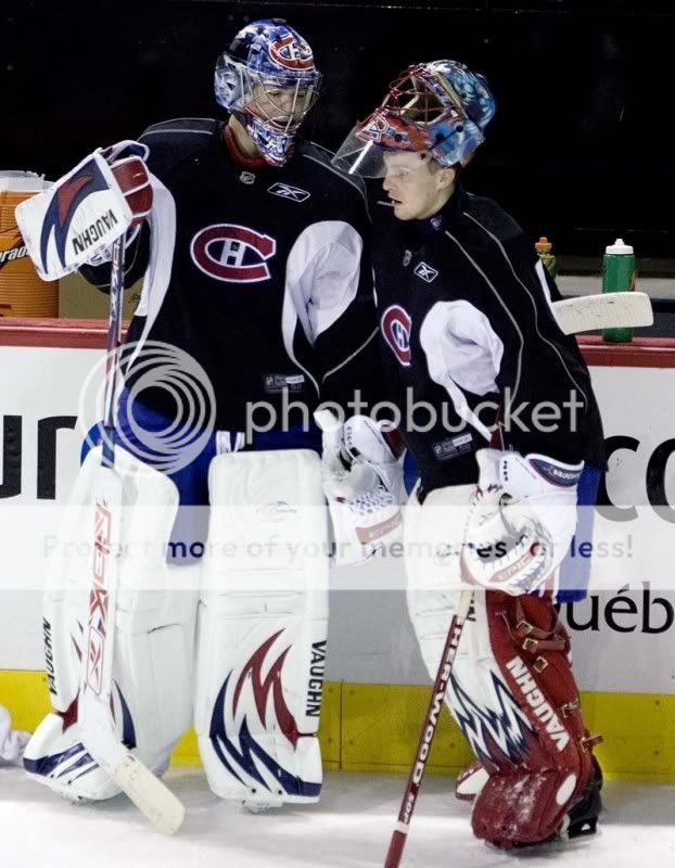 Pourquoi Halak a t-il change sont casque ? 07-PracticeMAR27preview1