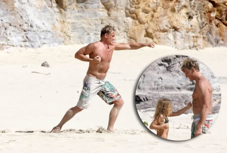 Fotos varias de Dolph Post_image-dolph_lundgren_beach1