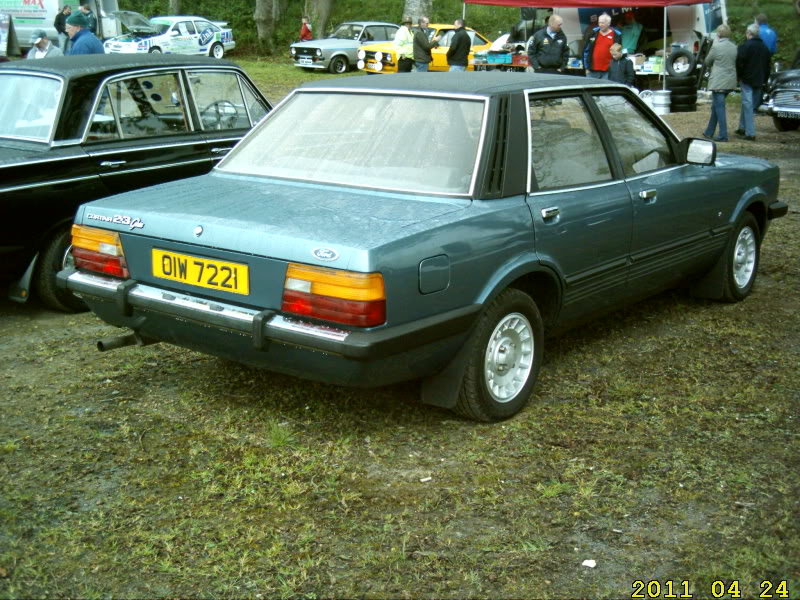 Easter Sunday Kilrea Ford Show 2011 DSCI0037