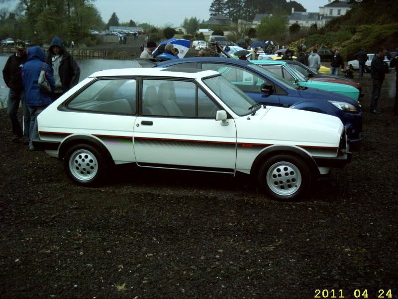 Easter Sunday Kilrea Ford Show 2011 DSCI0039