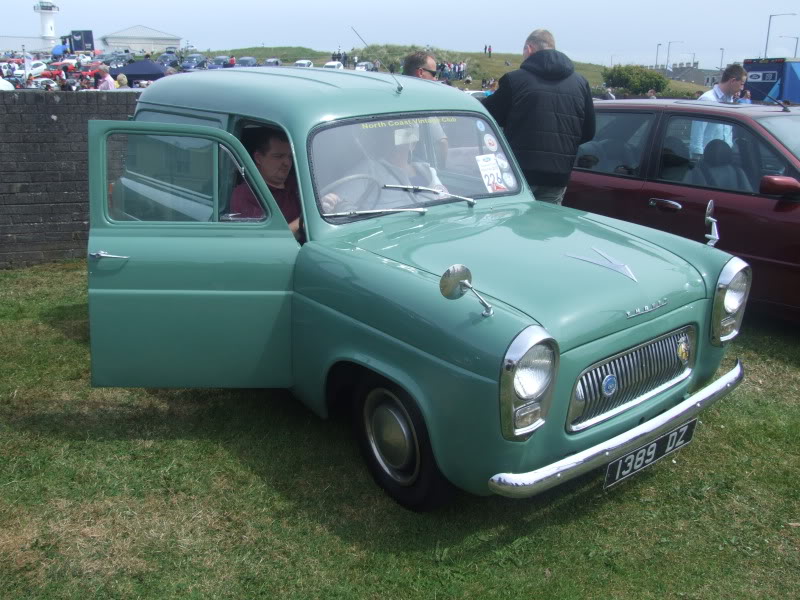 Portrush Ford Show 2010 Portrush2010FordShow032