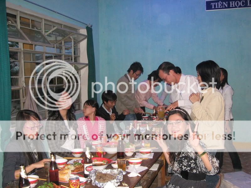 Một số hình ảnh họp lớp đầu năm 2009 IMG_7456