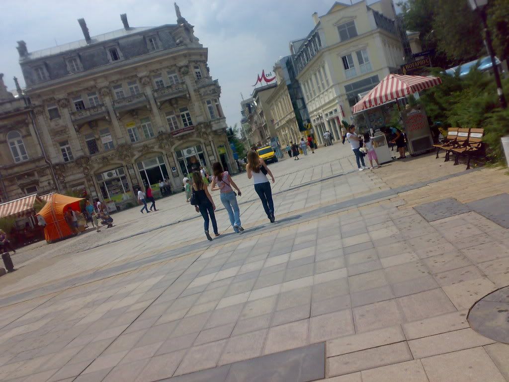 BULGARIA                   28062010118