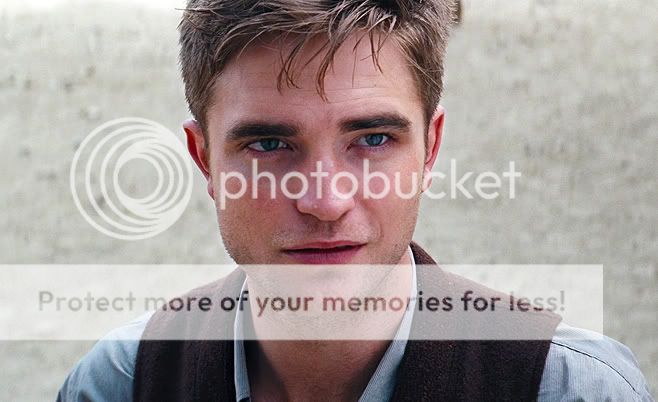 Imagenes/Videos en el Set de Water For Elephants - Página 11 Pattinsonlife456thumb