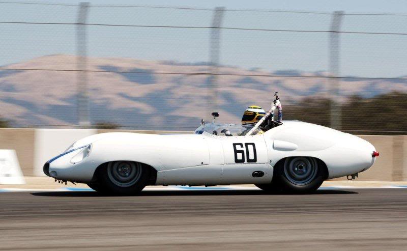 Laguna seca 2009 "Monterey Historic Cars Race" ListerCostinJaguar