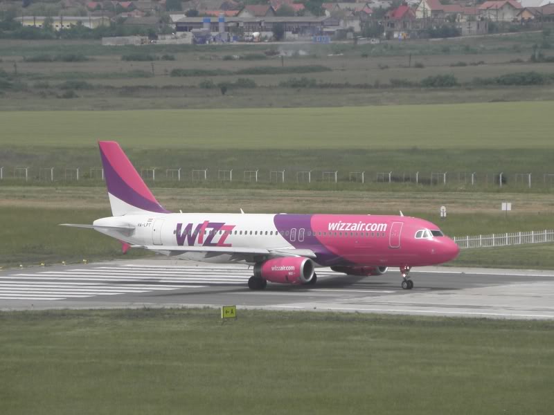 Aeroportul Timisoara (Traian Vuia) - iunie 2011 P6020108