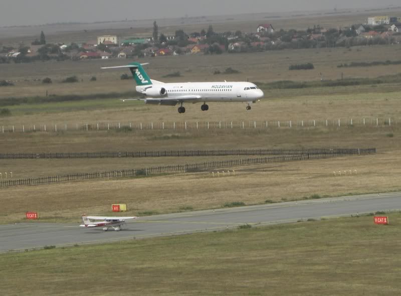 Aeroportul Timisoara (Traian Vuia) - Septembrie 2009 P9120033