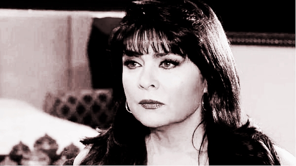 Victoria Ruffo/ვიქტორია რუფო - Page 19 2de12ce03f7f78c42e1d9e241f13b62a