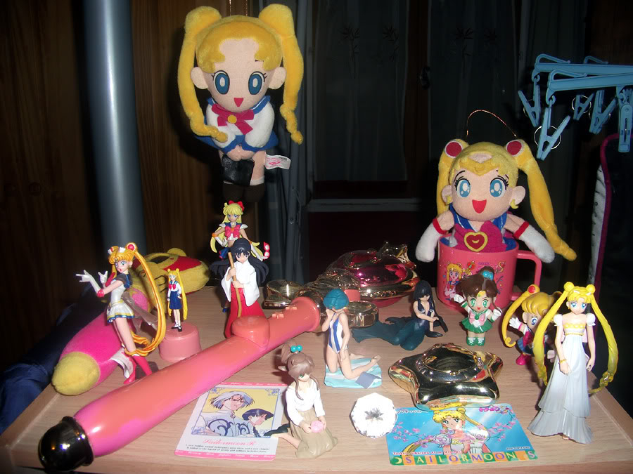 Sailor Moon Collection - Page 2 Shrine1