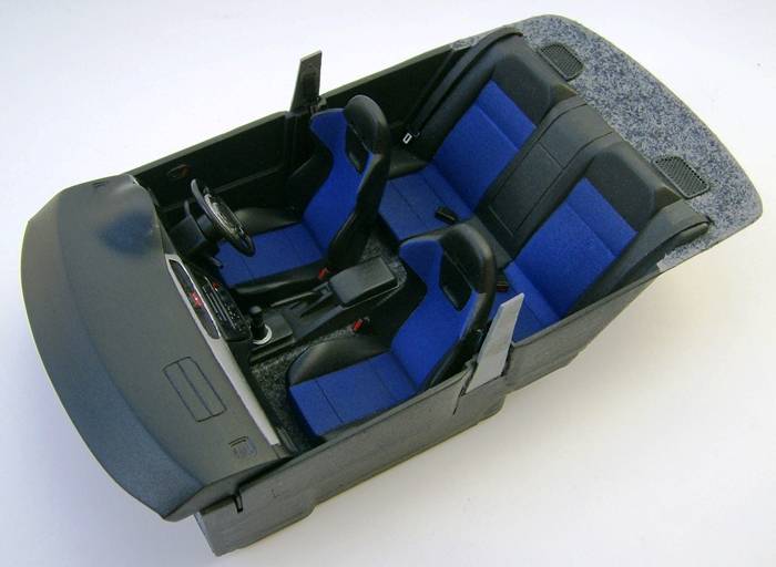 Fujimi Mitsubishi Evo VII 39FinishedInterior1_zps03b8d6c6