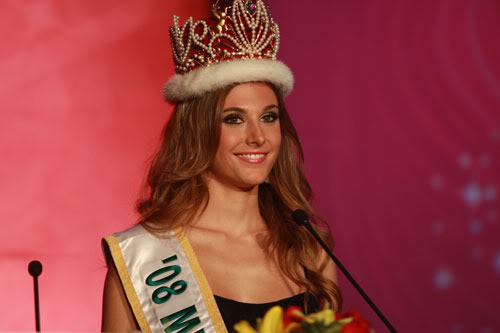 --- The official gallery of Alejandra Andreu - Miss International 2008 --- - Page 2 1248840633164_26687