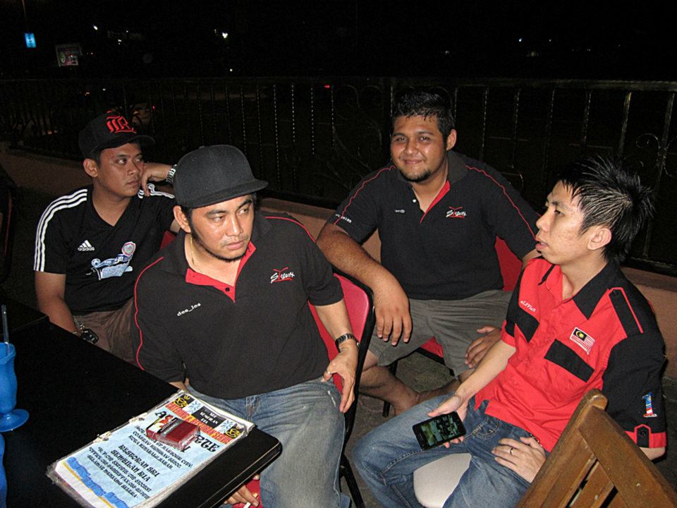 Lepak Santai Bulan Tua KK (18.05.2012) 560419_3279371824772_1281822437_32534616_293216801_n