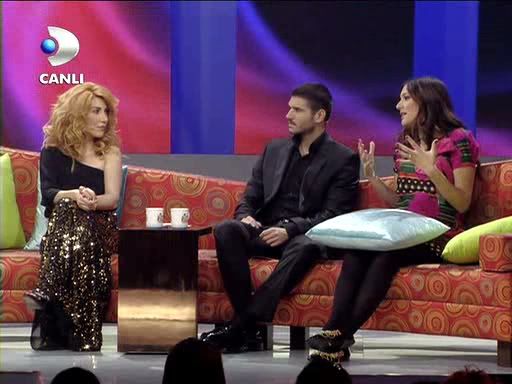 Tolgahan    Sayisman - Pagina 5 BeyazShow06112009ByYiGiTTCDavi_0-48