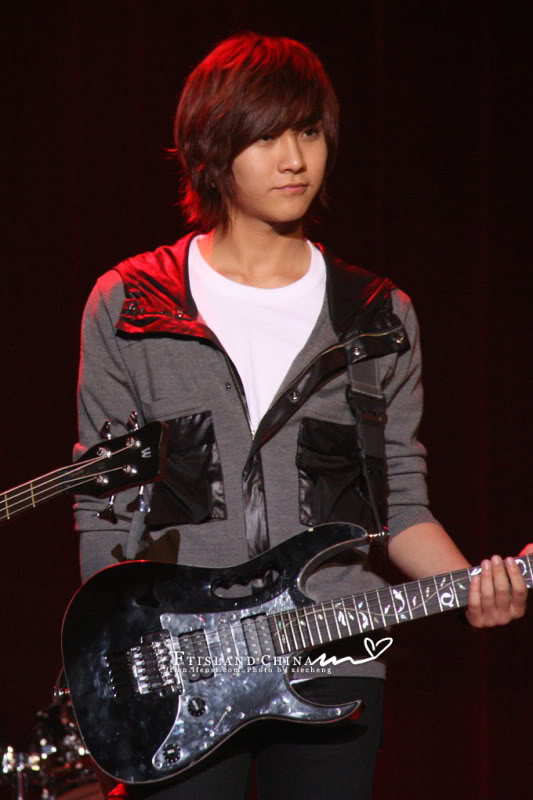 [Official] FT ISLAND ~ Rock Prince 0_441373001242868704