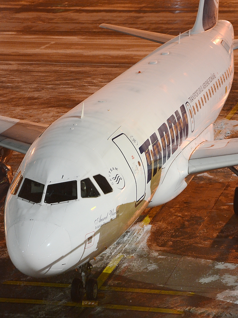  Aeroportul Bucuresti - Henri Coanda / Otopeni (OTP / LROP) - Ianuarie 2015   DSC_0472