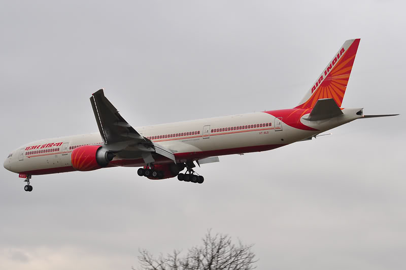 Trip la Londra - Spotting la Heathrow si zbor inapoi la BRU cu United 777 (multe poze) DSC_0097