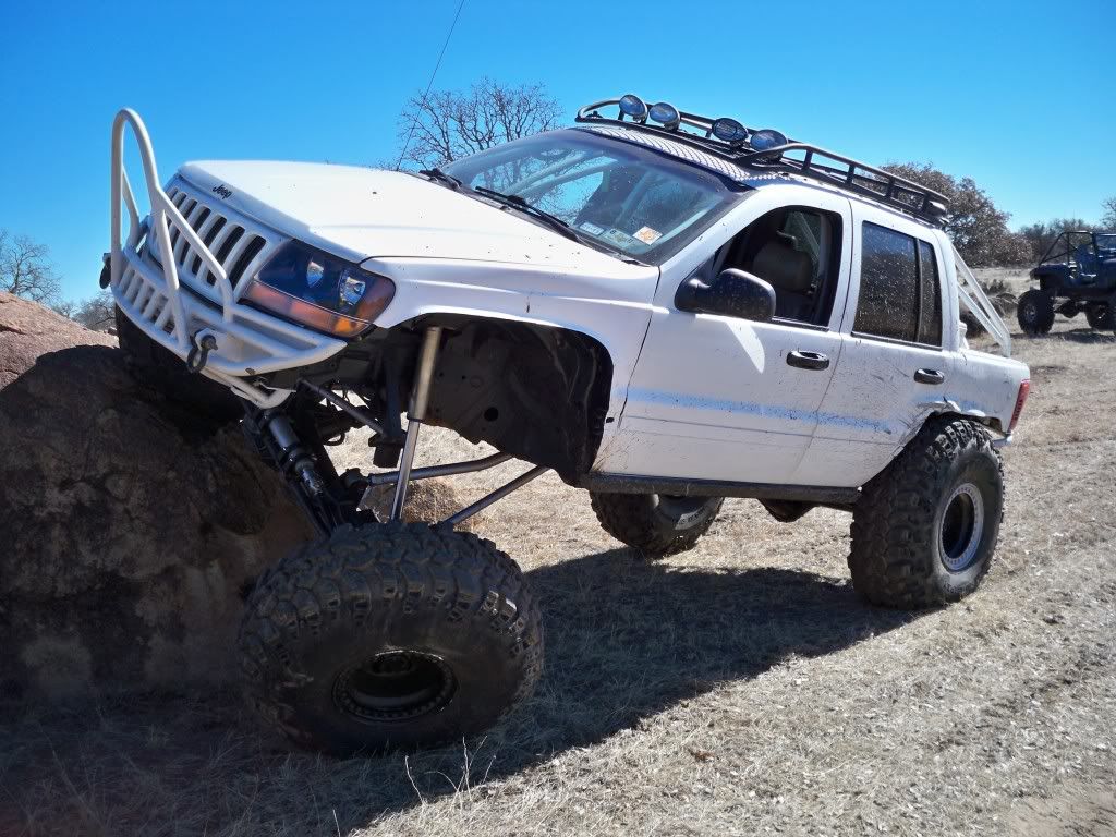 Custom 1999 Jeep Grand Cherokee (WJ) Rock Crawler  *****SOLD****** 100_1595